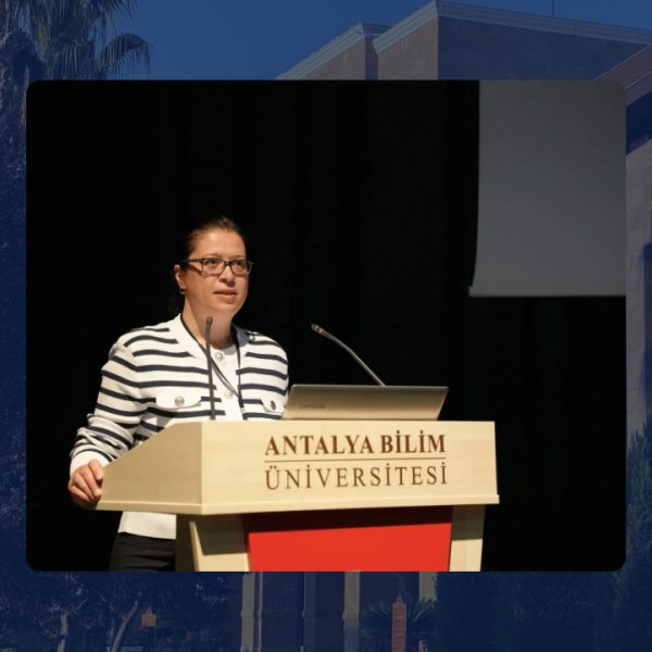 sitd-xx1-lisanustu-konferansi-universitemizde-gerceklestirildi68232a090777a.jpeg